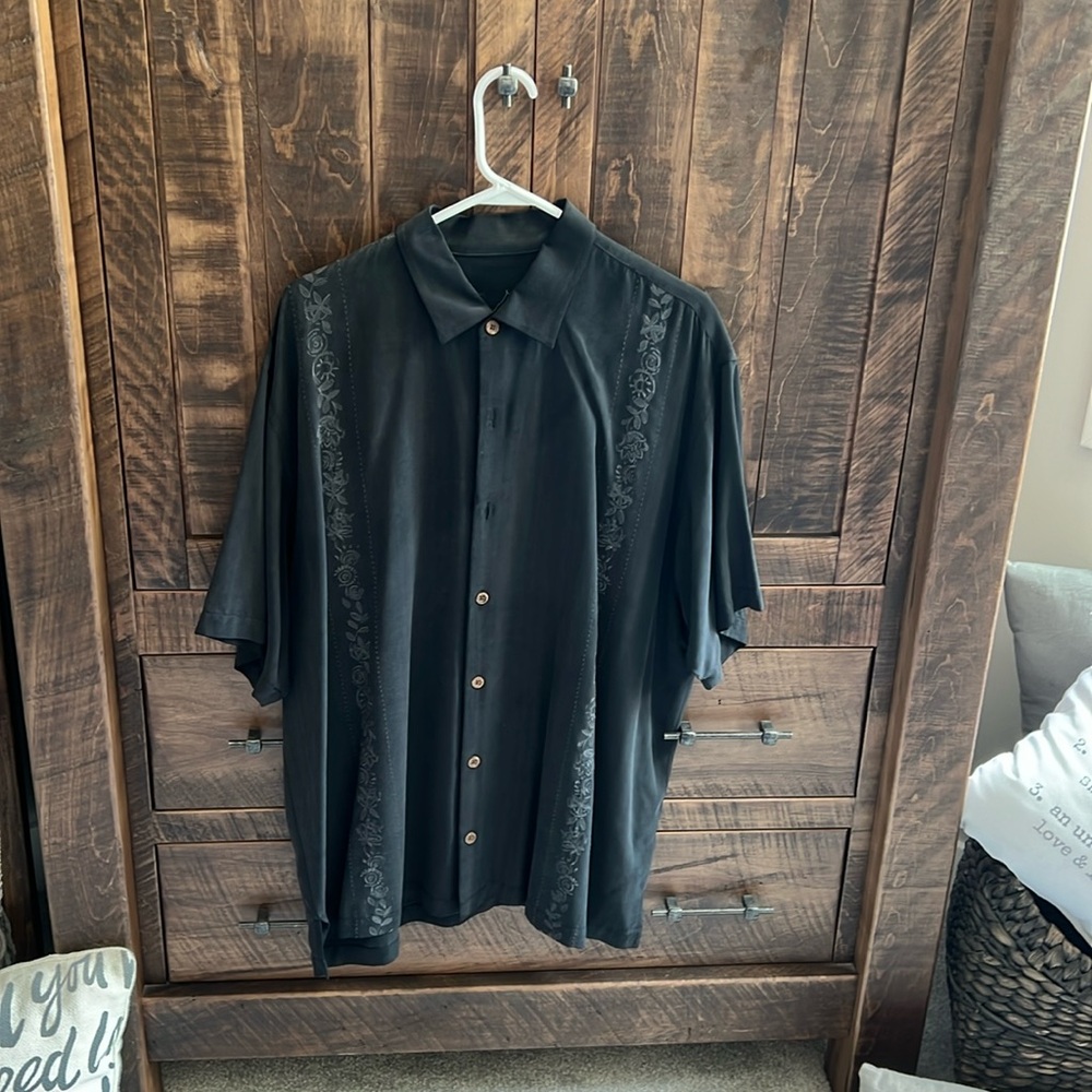 Tommy bahama shirt